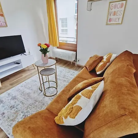 Ticasa Harmony - Zentral-uni-bahnhof-balkon-unique-smarttv * Nurtingen