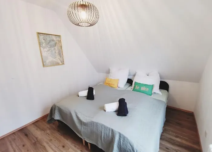 Ticasa Harmony - Zentral-uni-bahnhof-balkon-unique-smarttv נורטינגן