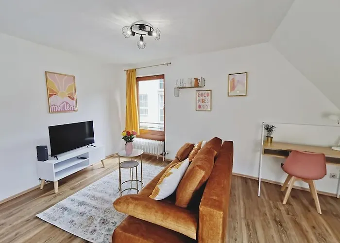 Ticasa Harmony - Zentral-uni-bahnhof-balkon-unique-smarttv נורטינגן