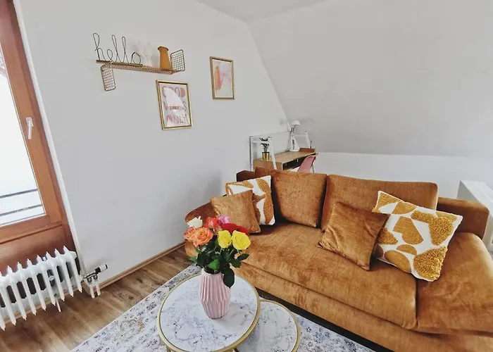 Ticasa Harmony - Zentral-uni-bahnhof-balkon-unique-smarttv דירה